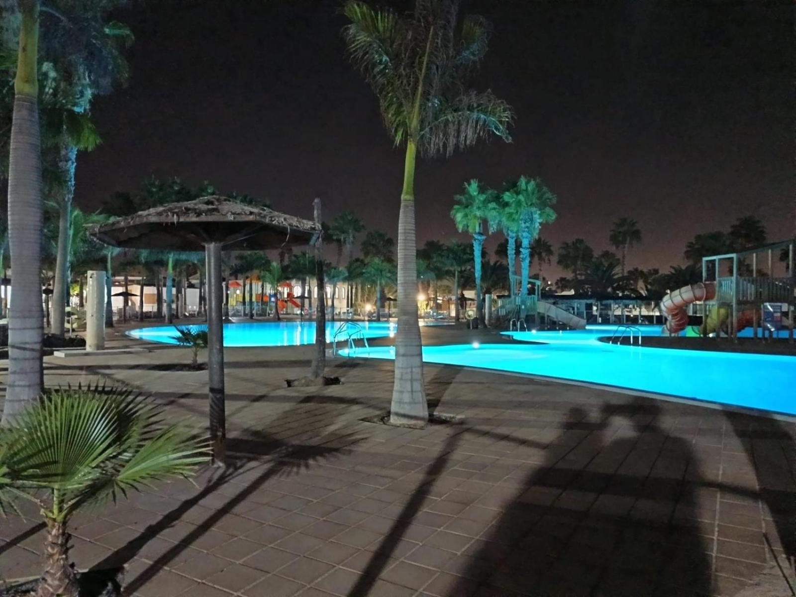 קורלחו Apartamentos Gala מראה חיצוני תמונה